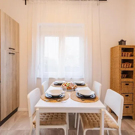 Stunning In With Wifi * Seline