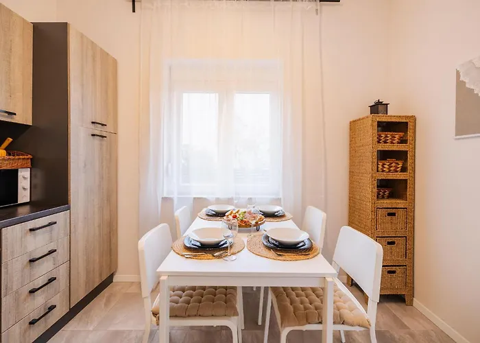 Stunning In With Wifi * 셀리네